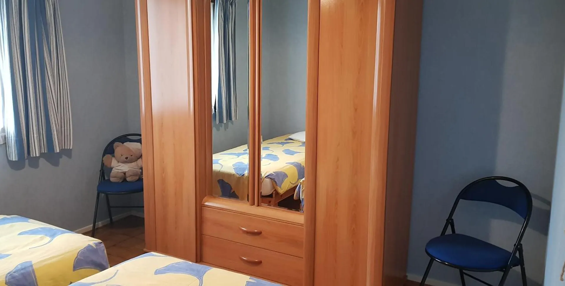 Maison, Grand Jardin, Lac 8 Min A Pied, Piste Cyclable, 6 Couchages Sevrier 0*,  France