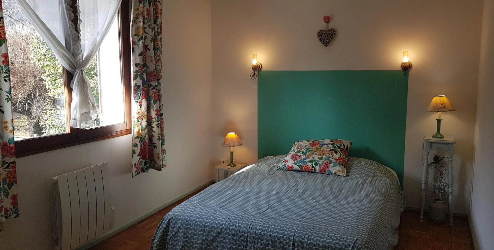 Holiday home Maison, Grand Jardin, Lac 8 Min A Pied, Piste Cyclable, 6 Couchages Sevrier France